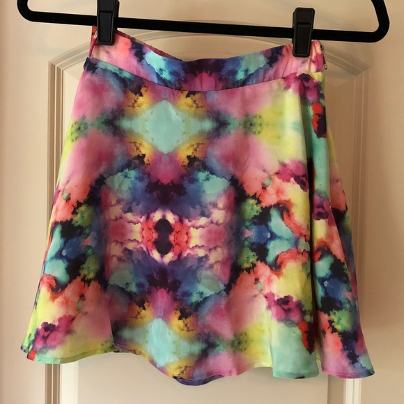 2011 LF Psychedelic Mini Skirt - Picture 1 of 2